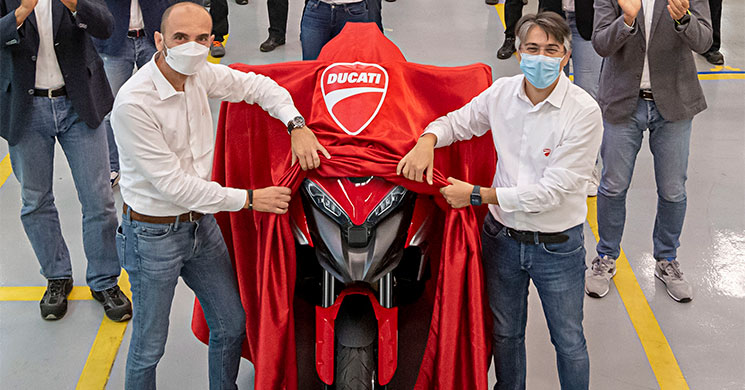 Ducati-Multistrada-V4(1).jpg